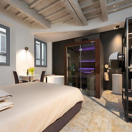 F1Rst Suite Apartment & Spa Florence Ngoại thất bức ảnh