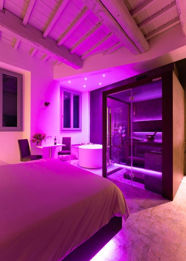 F1Rst Suite Apartment & Spa Florence Ngoại thất bức ảnh