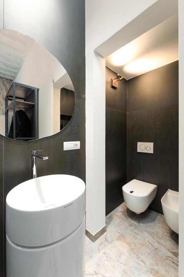 F1Rst Suite Apartment & Spa Florence Ngoại thất bức ảnh